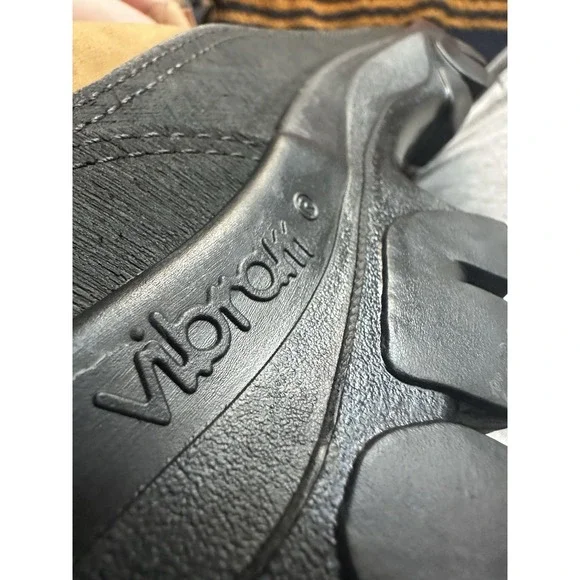 DS NWOB Danner Made In USA Combat Hiker 43513x Leather Boots Size 11 New Vibram